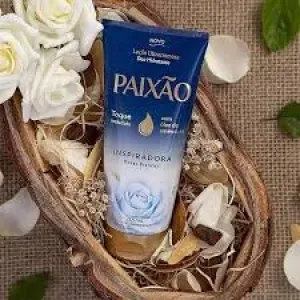 LOCAO HIDRATANTE PAIXAO INSPIRADORA ROSAS BRANCAS 200ML